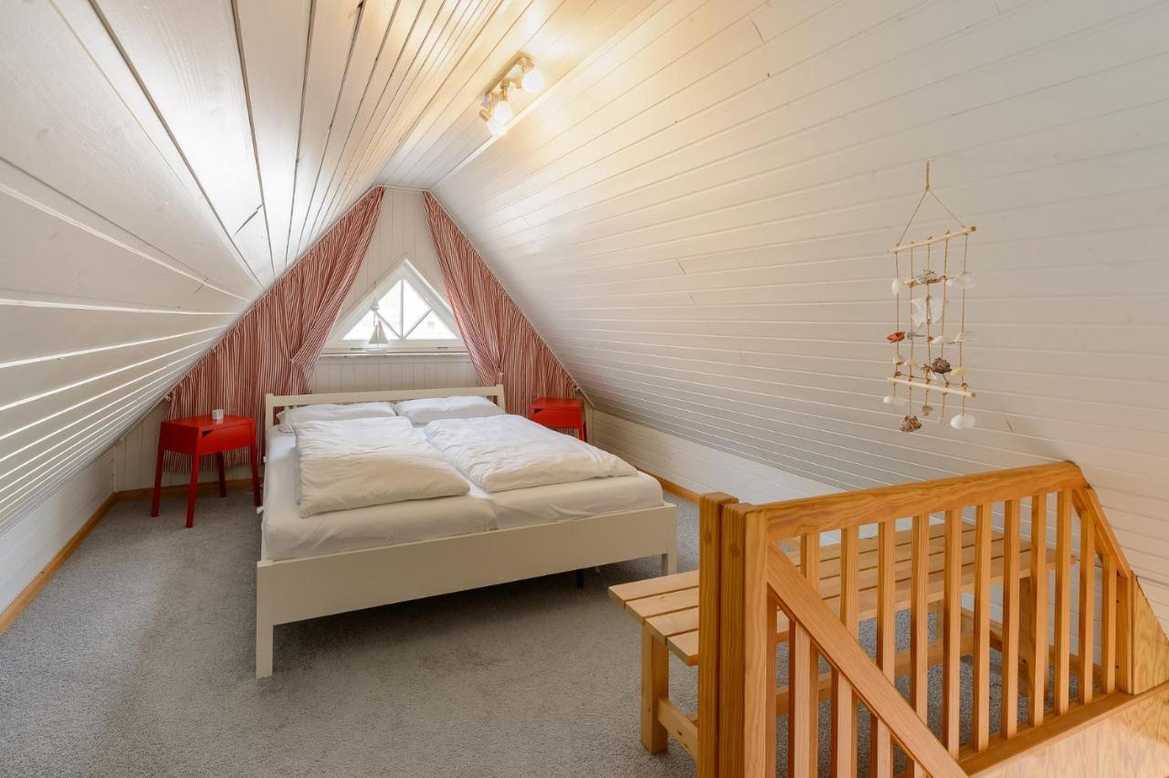 Nordsee-Apartments Hinrichsen ฮูซุม ภายนอก รูปภาพ